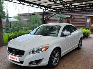 2013 Volvo C70 II Рестайлинг, белый, 2500000 рублей, вид 1