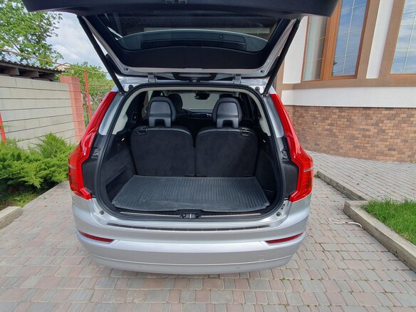 2022 Volvo XC90 II Рестайлинг 1, серебристый, 4290000 рублей - вид 14