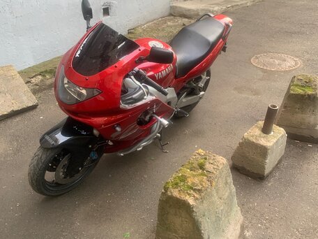 2000 Yamaha FZR600, красный, 460000 рублей, вид 1