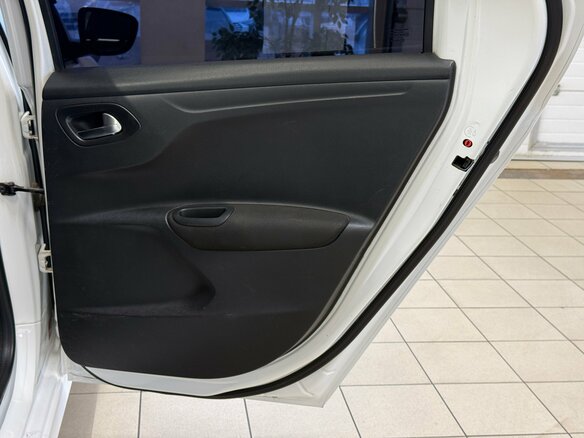 2013 Citroen C-Elysee I, белый, 549000 рублей - вид 16