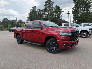 2026 Ram 1500 Crew Cab eTorque V Рестайлинг, красный, 5689872 рублей, вид 3