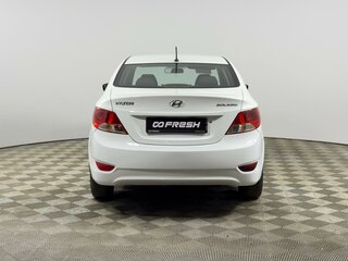 2013 Hyundai Solaris I, белый, 550000 рублей, вид 4