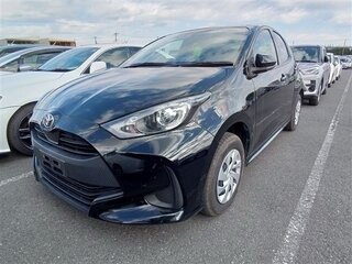 2021 Toyota Yaris IV, чёрный, 1200000 рублей, вид 5