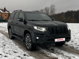 2022 Toyota Land Cruiser Prado 150 Series Рестайлинг 3, чёрный, 6800000 рублей, вид 1