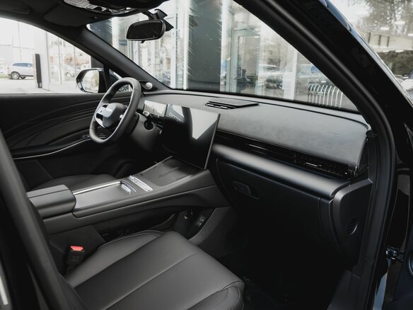 2025 Omoda C7, чёрный, 2909900 рублей - вид 15