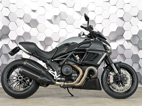 2012 Ducati Diavel, чёрный, 829000 рублей, вид 3