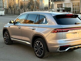 2025 Geely Monjaro (Xingyue L) I Рестайлинг 2 (China Market), серый, 4000000 рублей, вид 4