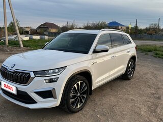 2023 Skoda Kodiaq I Рестайлинг, белый, 4000000 рублей, вид 1