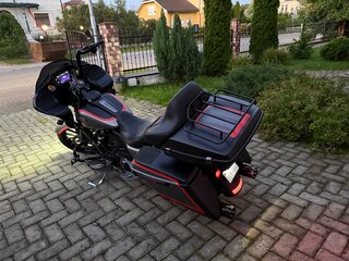 2019 Harley-Davidson Road Glide, чёрный, 1890000 рублей, вид 4