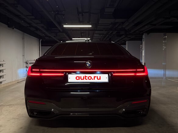 2020 BMW 7 серии 730d xDrive VI (G11/G12) Рестайлинг, чёрный, 6700000 рублей - вид 1
