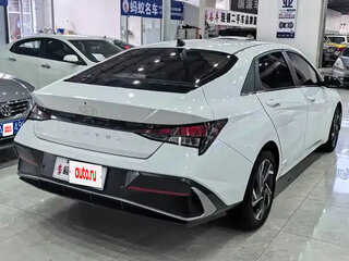 2023 Hyundai Elantra VII (CN7) Рестайлинг, белый, 1440000 рублей, вид 4