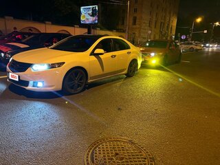 2010 Honda Accord VIII, белый, 1200000 рублей, вид 1