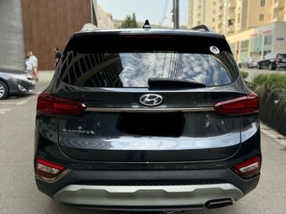 2020 Hyundai Santa Fe IV, серый, 3700000 рублей, вид 5
