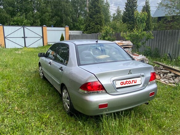 2005 Mitsubishi Lancer IX Рестайлинг, серебристый, 340000 рублей - вид 4