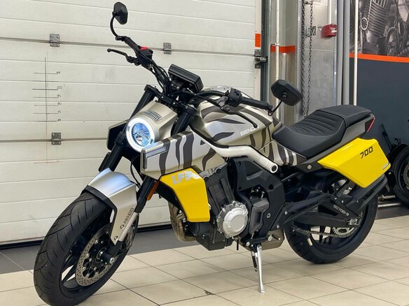 2025 Benda LFS 700, чёрный, 595000 рублей