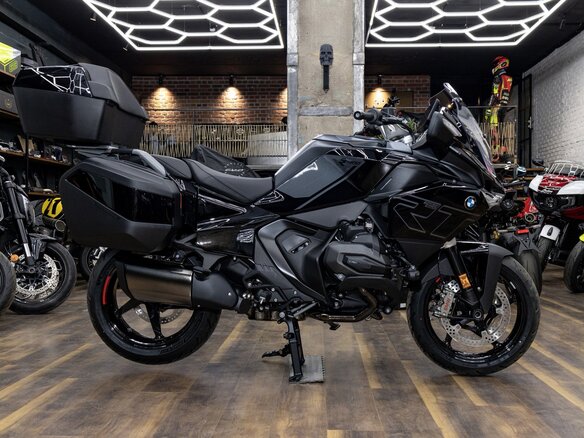 2026 BMW R 1300 RT, чёрный, 3490000 рублей - вид 15