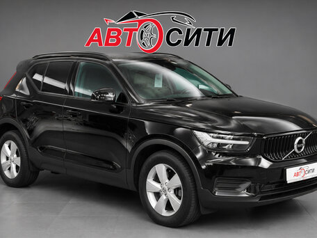 Volvo XC40 I