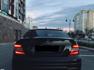 2012 Mercedes-Benz C-Класс 180 BlueEFFICIENCY III (W204) Рестайлинг, чёрный, 1350000 рублей, вид 4