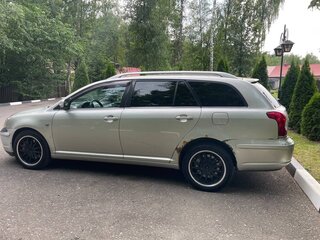 2005 Toyota Avensis II, серебристый, 1350000 рублей, вид 3