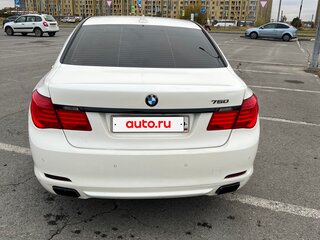 2009 BMW 7 серии Long 750Li V (F01/F02/F04), белый, 1377000 рублей, вид 4