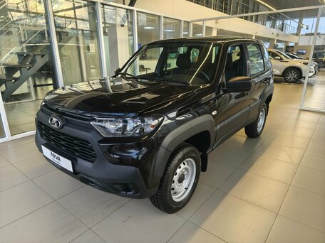 2026 Lada (ВАЗ) Niva Travel I Рестайлинг, чёрный, 1419000 рублей, вид 2
