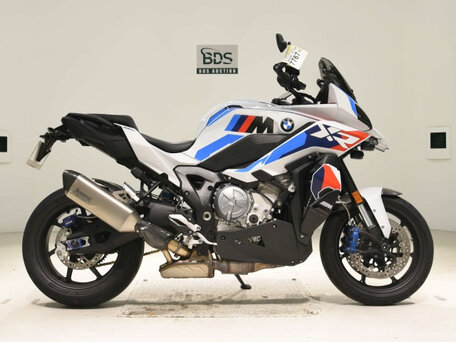 2024 BMW M 1000 XR, чёрный, 2500000 рублей, вид 1