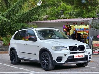2011 BMW X5 35i II (E70) Рестайлинг, белый, 2550000 рублей, вид 4