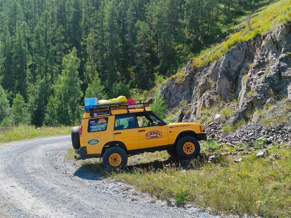1999 Land Rover Discovery II, жёлтый - вид 13