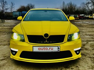 2010 Skoda Octavia RS II Рестайлинг, жёлтый, 1750000 рублей, вид 2