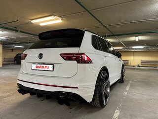 2021 Volkswagen Tiguan II Рестайлинг, белый, 5200000 рублей, вид 2