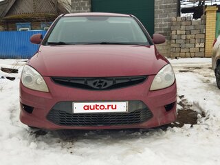2010 Hyundai i30 I Рестайлинг, красный, 550000 рублей, вид 2