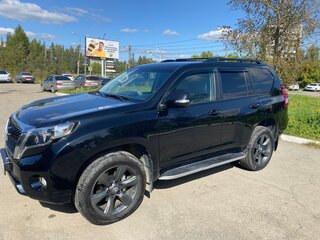 2016 Toyota Land Cruiser Prado 6-speed 150 Series Рестайлинг 1, чёрный, 3849000 рублей, вид 2