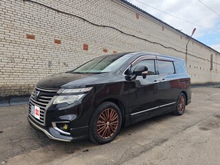2019 Nissan Elgrand III (E52) Рестайлинг, чёрный, 2800000 рублей, вид 1