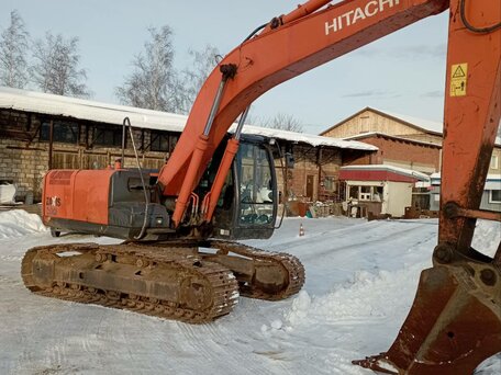 2013 Hitachi ZX200, оранжевый, 7500000 рублей, вид 4