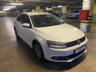 2012 Volkswagen Jetta VI, белый, 700000 рублей, вид 2
