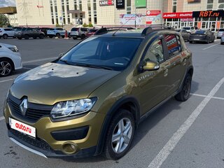2015 Renault Sandero Stepway II, зелёный, 650000 рублей, вид 1