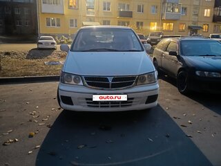 2001 Nissan Presage I, белый, 600000 рублей, вид 1