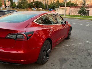 2019 Tesla Model 3 Standart Plus I, красный, 2200000 рублей, вид 5