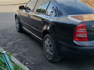 2004 Skoda Superb I, чёрный, 600000 рублей, вид 5