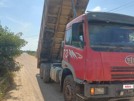 2008 FAW J5 CA3252/3253, красный, 1500000 рублей, вид 3