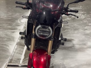 2021 Honda CB 650R, красный, 800000 рублей, вид 3