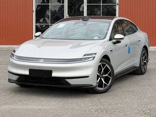 2026 Changan Qiyuan A06 28.39 kWh, серебристый, 2780000 рублей, вид 1