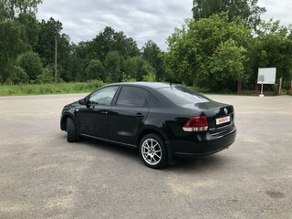 2011 Volkswagen Polo V, чёрный, 1100000 рублей, вид 5
