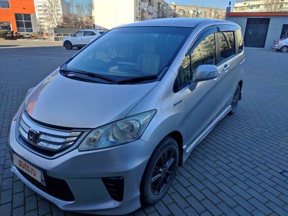2012 Honda Freed I Рестайлинг, серебристый, 1200000 рублей - вид 14