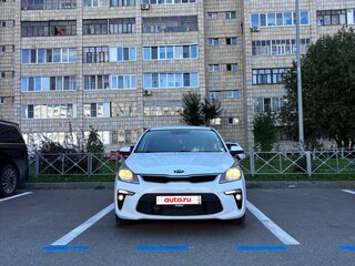 2019 Kia Rio IV, белый, 1100000 рублей, вид 2