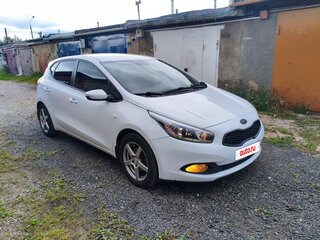 2014 Kia Ceed II, белый, 980000 рублей, вид 3