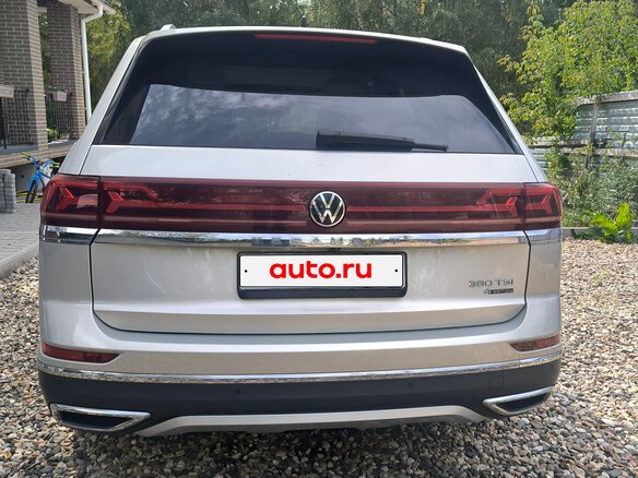 2021 Volkswagen Teramont I Рестайлинг (China Market), серебристый, 4800000 рублей - вид 38