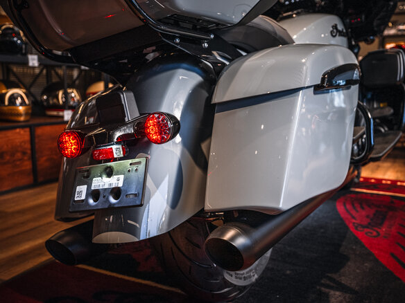 2025 Indian Roadmaster, серый - вид 13