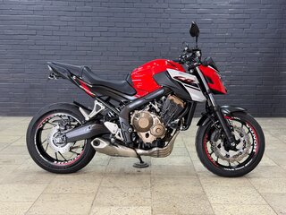 2017 Honda CB 650F, красный, 765000 рублей, вид 3