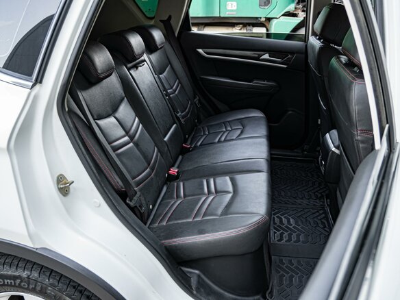 2017 Dongfeng AX7 I, белый - вид 6